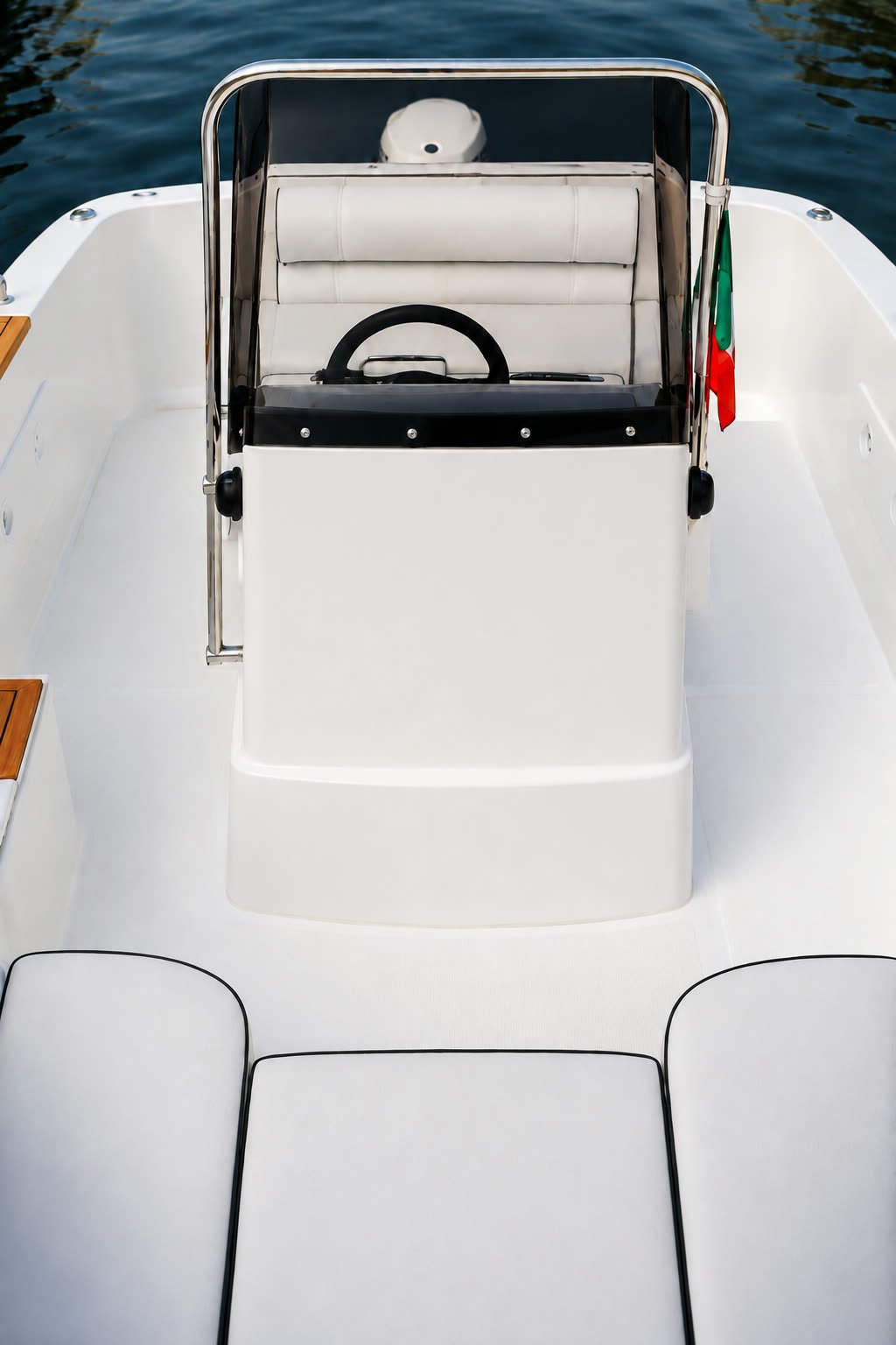 W 19′ Open — Interni